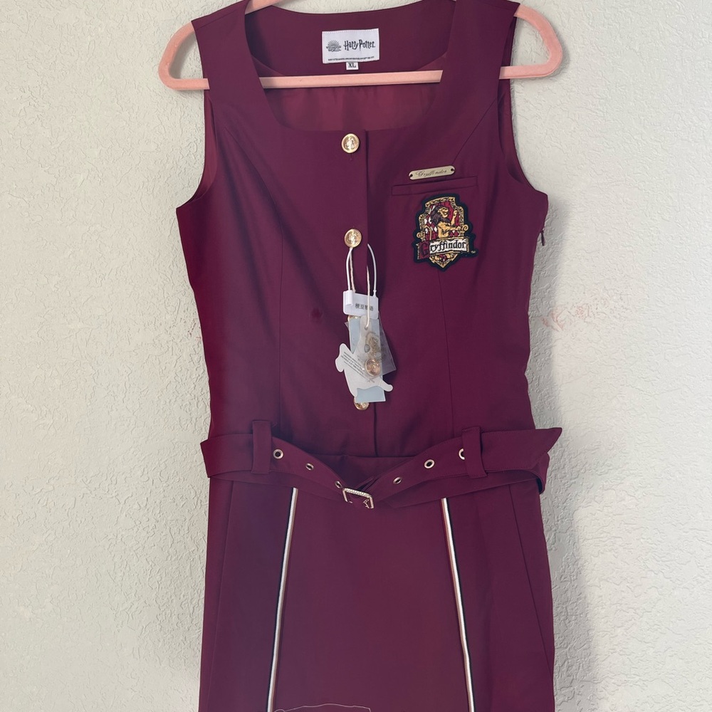 Harry Potter Gryffindor Kyouko Size XL Wizarding World Halloween Dress NEW